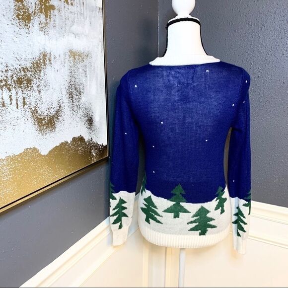 Tipsy Elves Runaway Sleigh ugly Christmas sweater - Picture 4 of 5